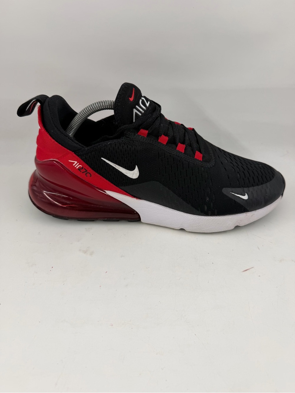 Nike Men’s Air Max 270 Black White -SZ 10.5- University Red Shoes AH8050-022